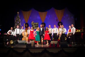 A Crooner's Christmas @ Williamsburg Library Theatre
